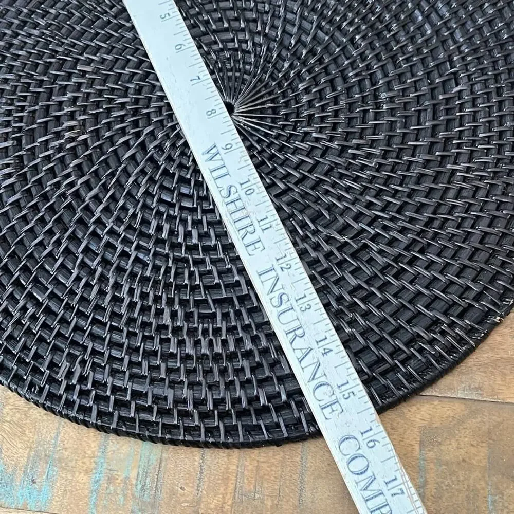 Set of 4 Round Placemats 15.5